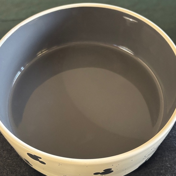 Mickey Mouse Ceramic Bowl - Picture 2 of 5